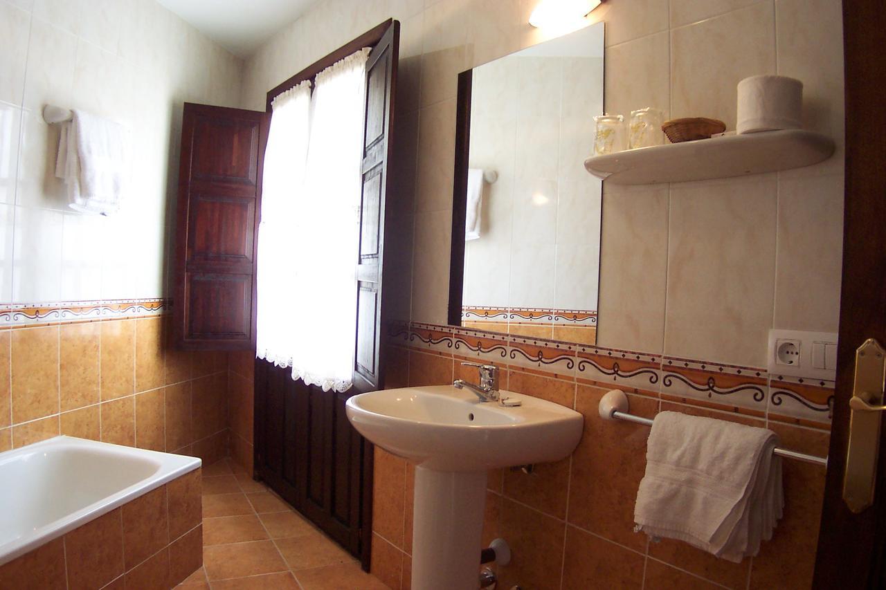 Hotel Los Angeles Arenas De Cabrales Εξωτερικό φωτογραφία