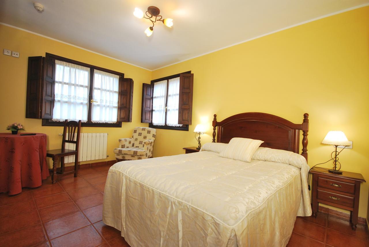 Hotel Los Angeles Arenas De Cabrales Εξωτερικό φωτογραφία